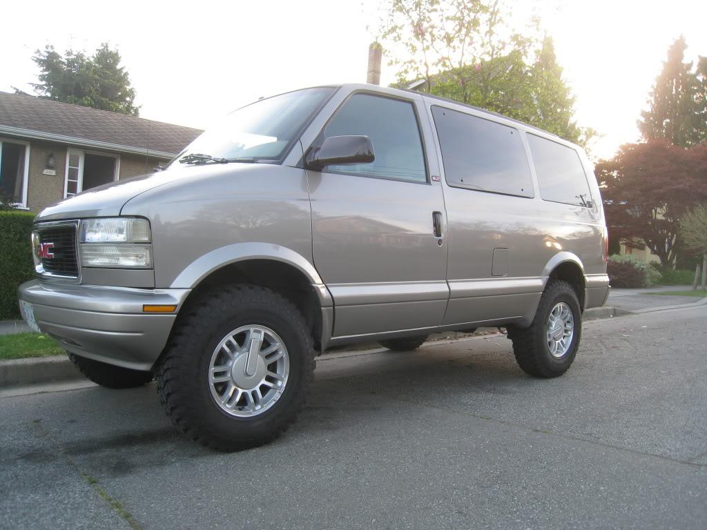 2003 GMC Safari lift kit