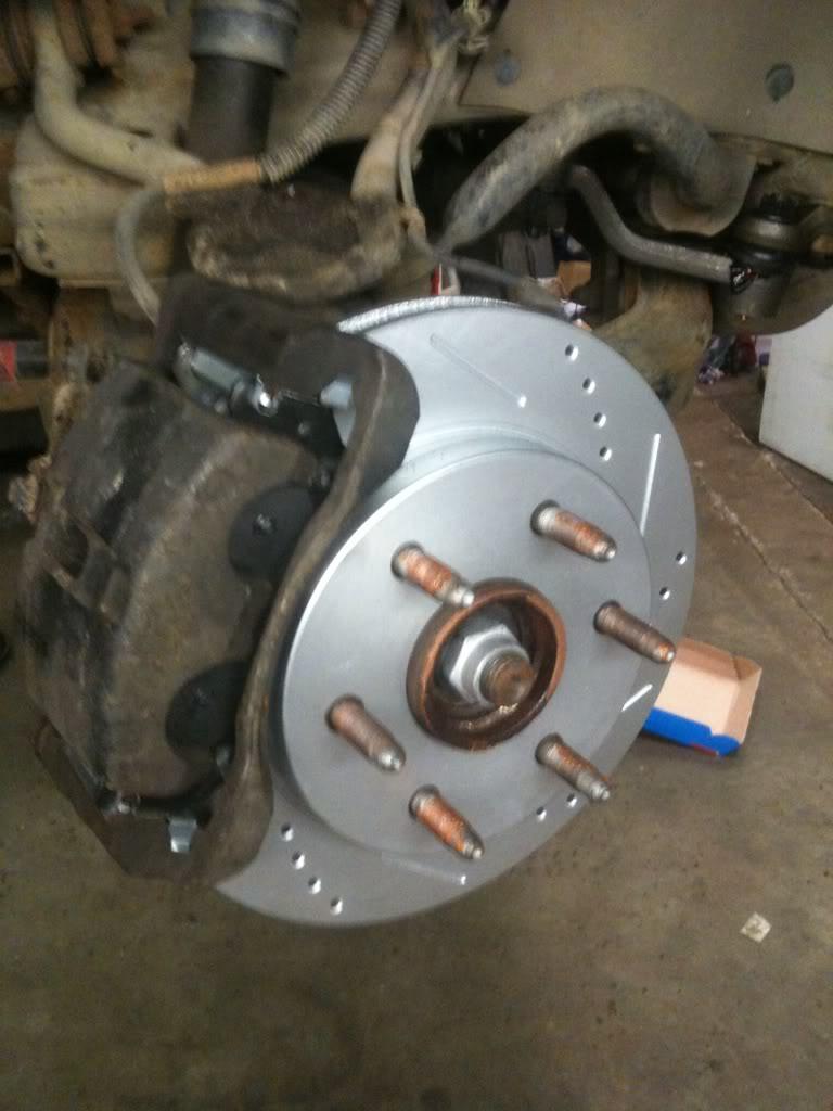 2003 GMC Safari brakes