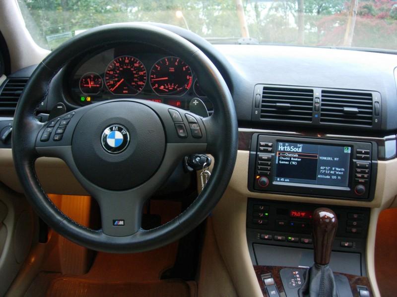 BMW E46 OEM Navigation 16:9 CD Monitor with SMG M Sport steering wheel