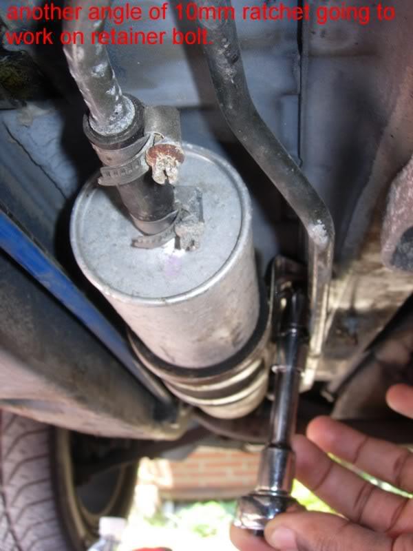 Guide To E36 Fuel Filter Maintainence by delmarco bmw diys DIY