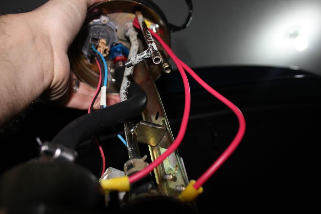 electrical connections for fuel sending unit