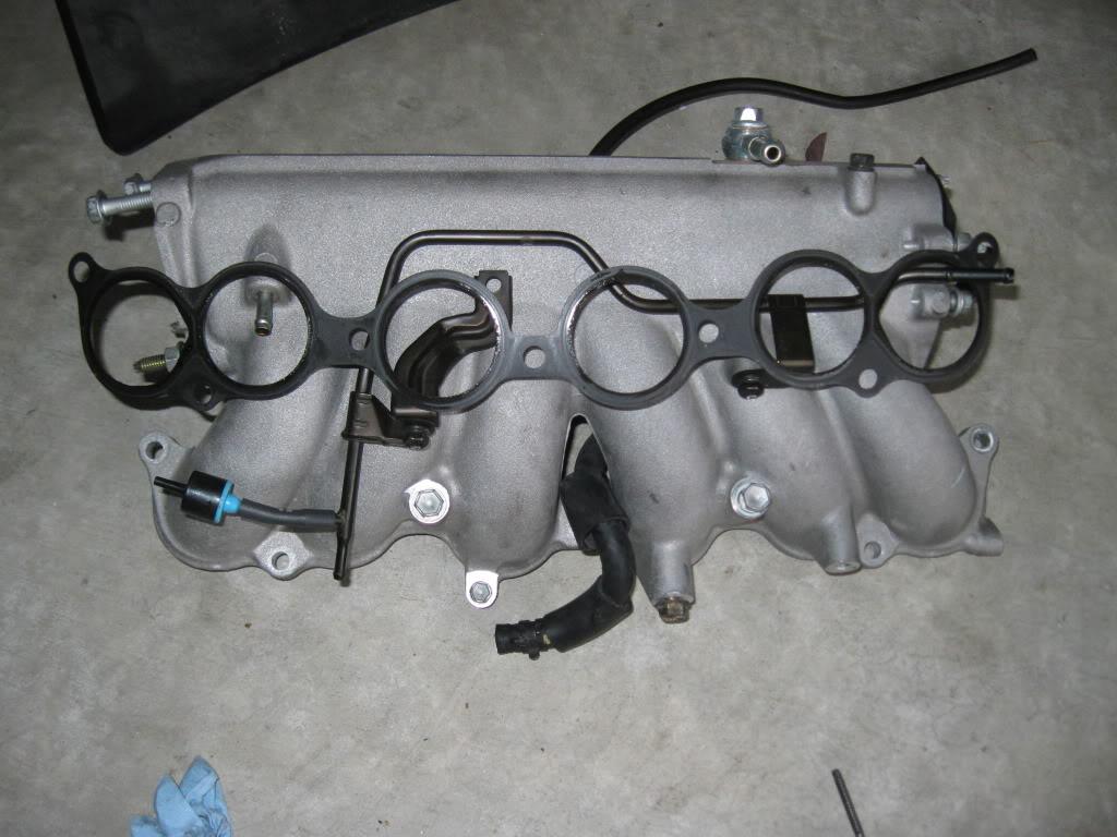 upper Intake manifold removed