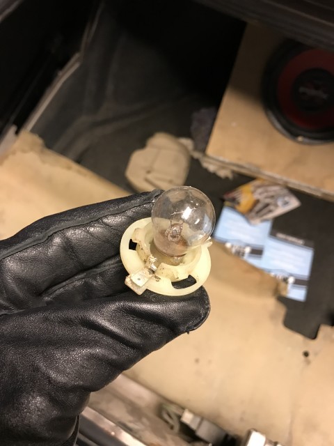 Fixing a brake light problem