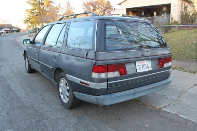 Giving a 405 Sport Wagon another chance   