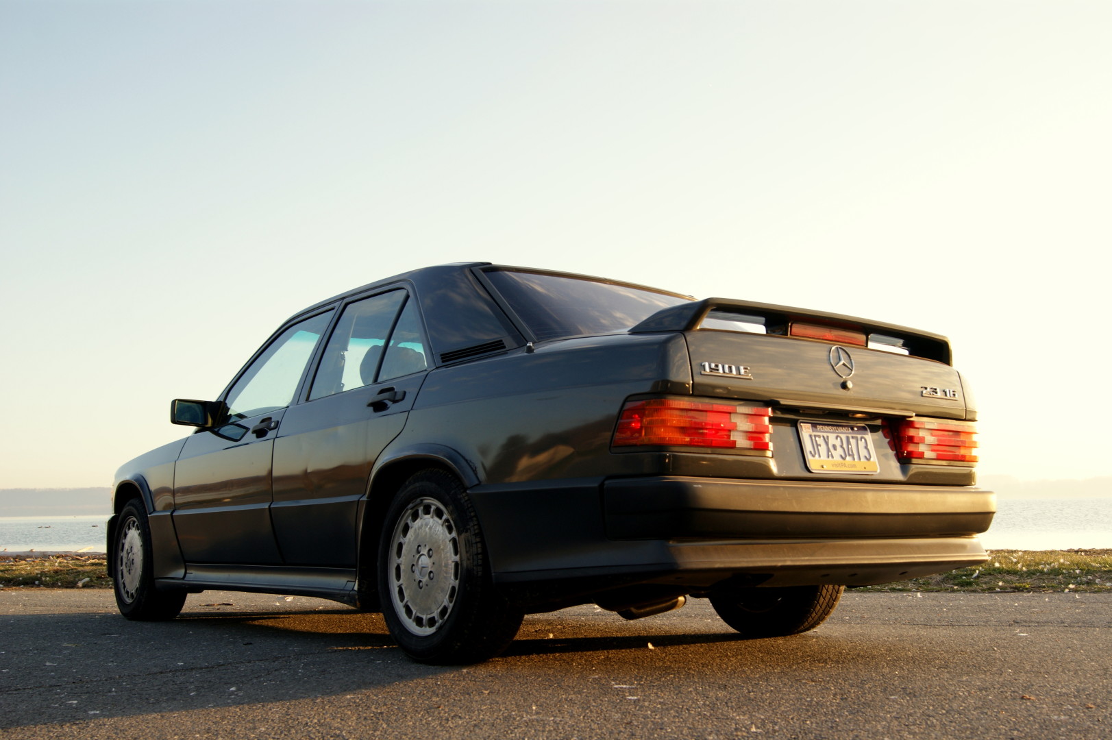 Blue-black, 5-speed, NAm car