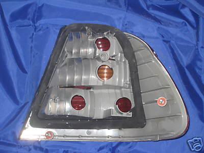 BMW E46 post-facelift tail light bulb housing 