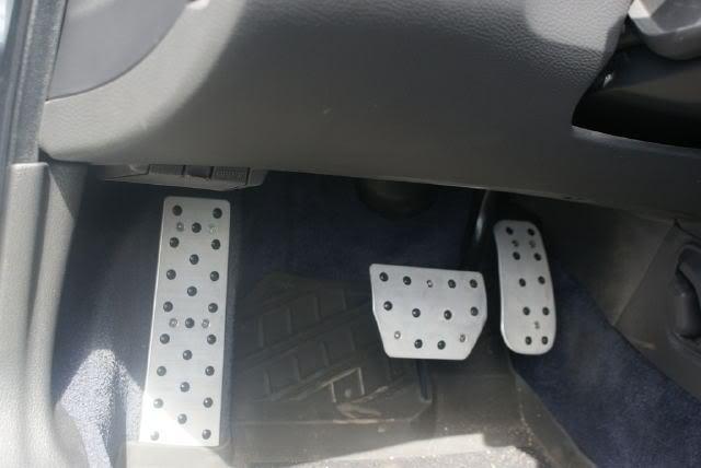 Volvo S60R pedal cluster