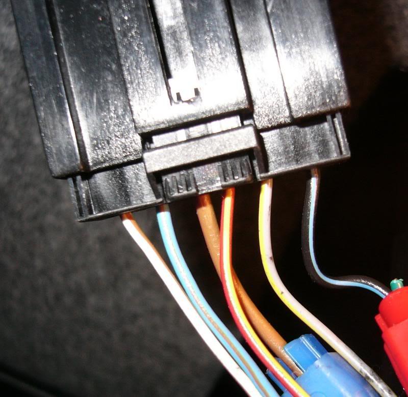BMW E46 taillight plug with wires