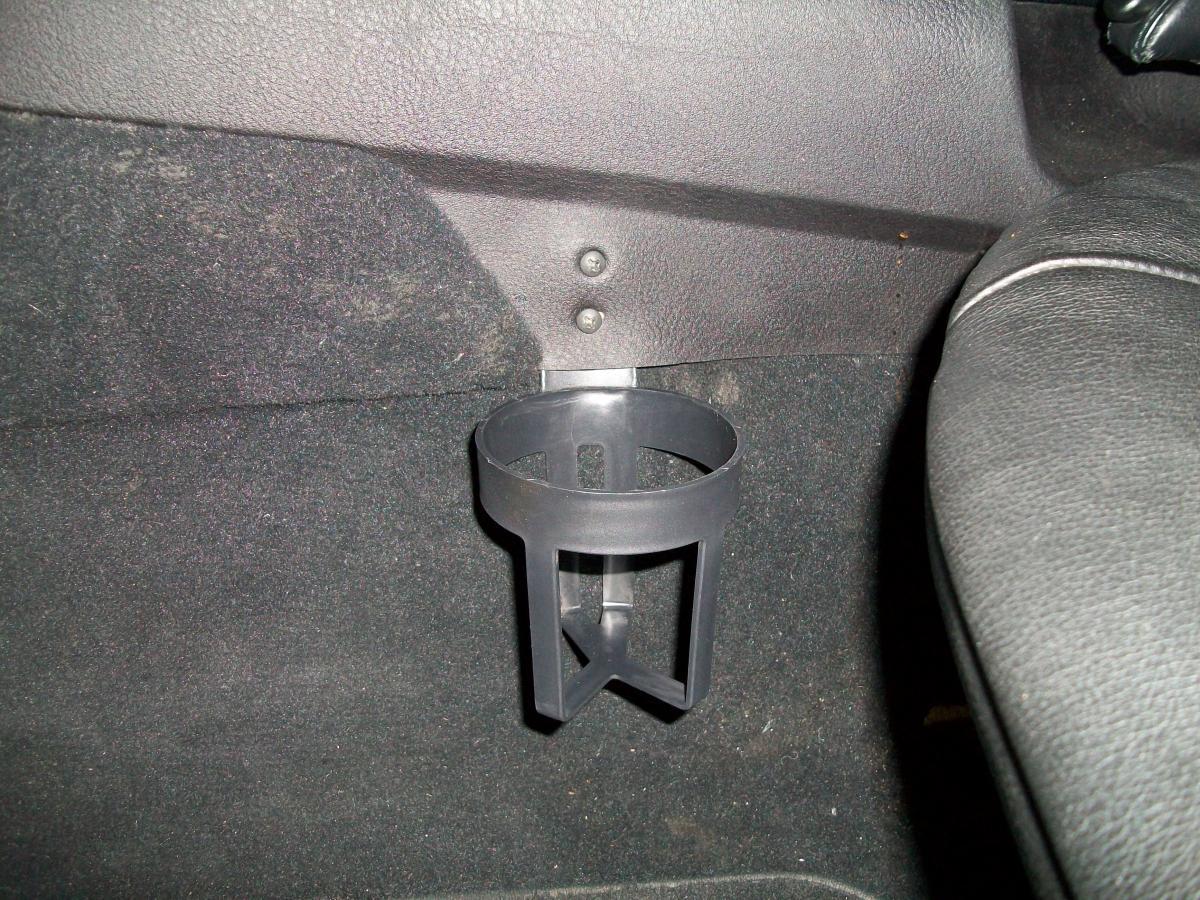 E46 Cupholder Einbau