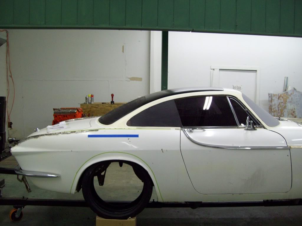 Volvo P1800 flush quarter panel glass