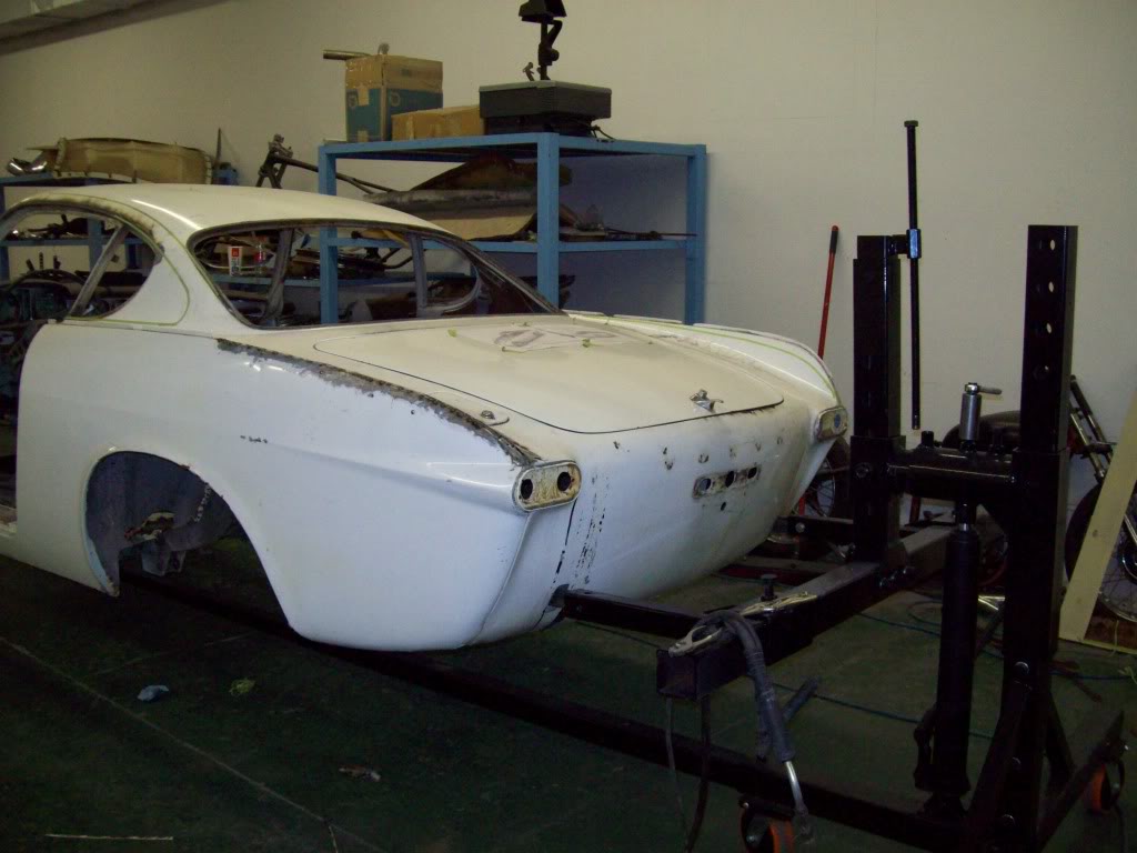 66 Volvo P1800 rear