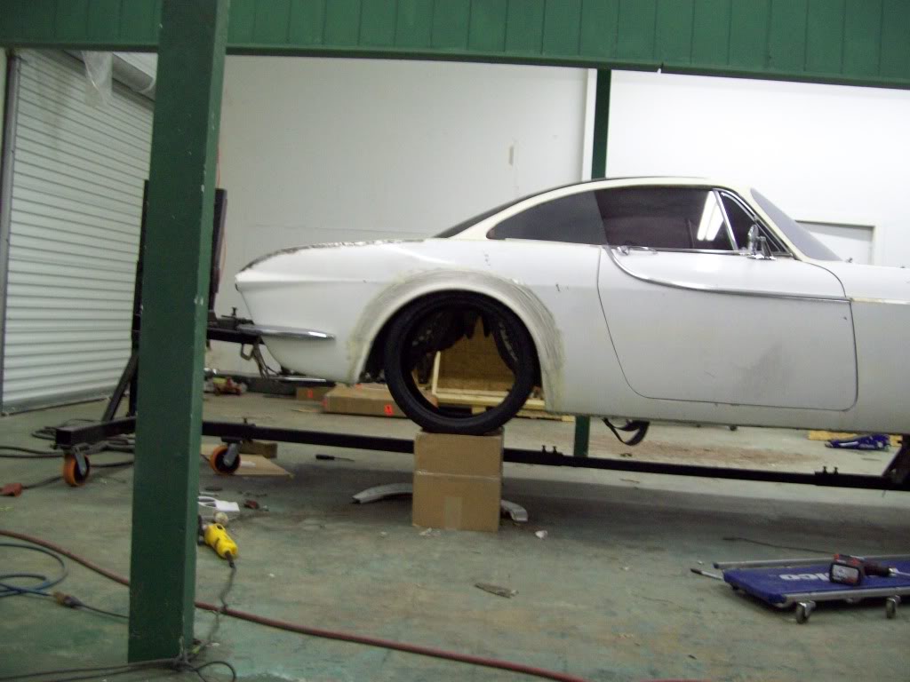Volvo P1800 custom ride height