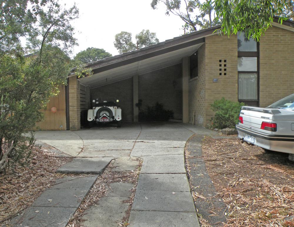 11 Glendora Lane 1.jpg