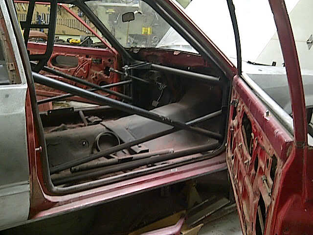 Ford Fairmont roll cage
