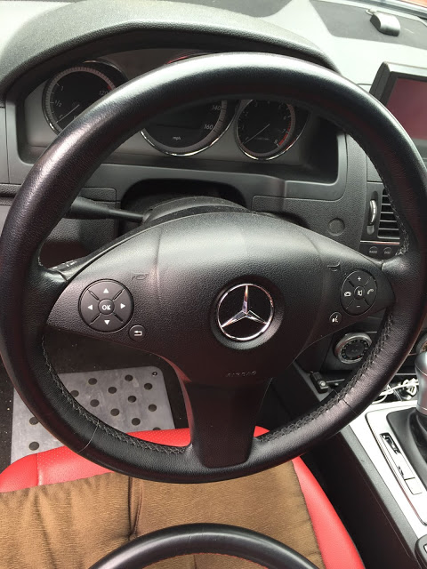 2009 Mercedes C300 Sport steering wheel