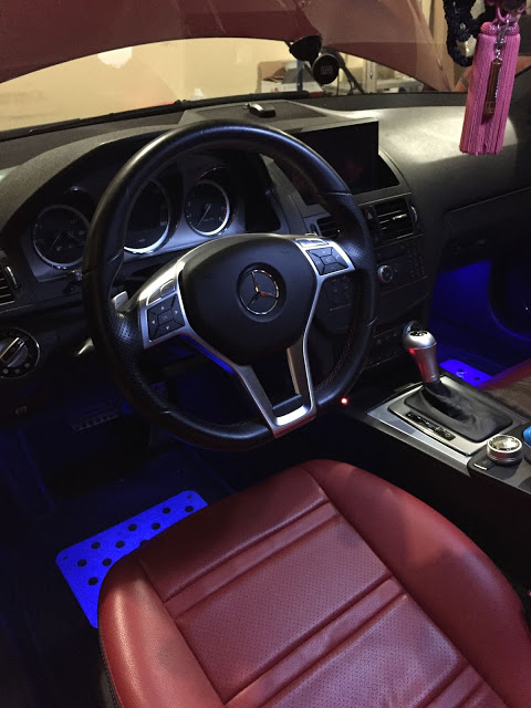Mercedes steering wheel adapted into facelift model year