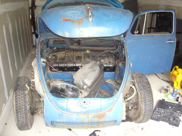 1973 VW Super Beetle dismantling 