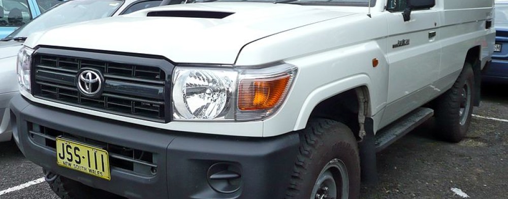 Land Cruiser - J70