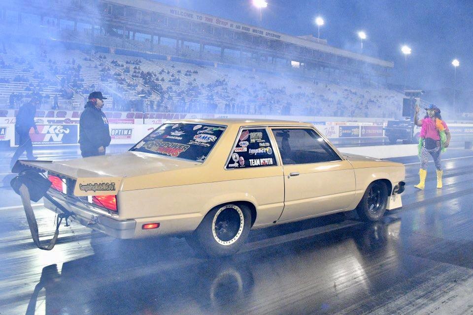 Ford Fairmont drag racing