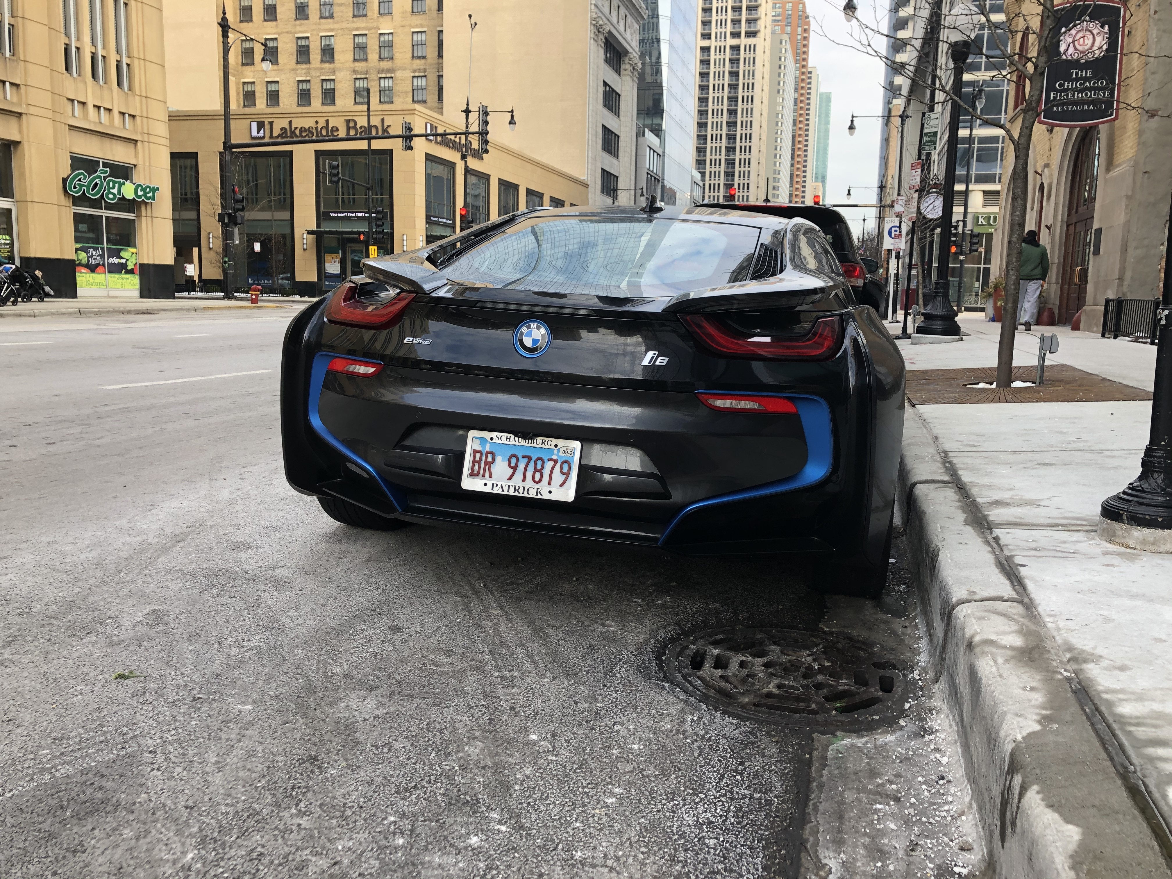 i8