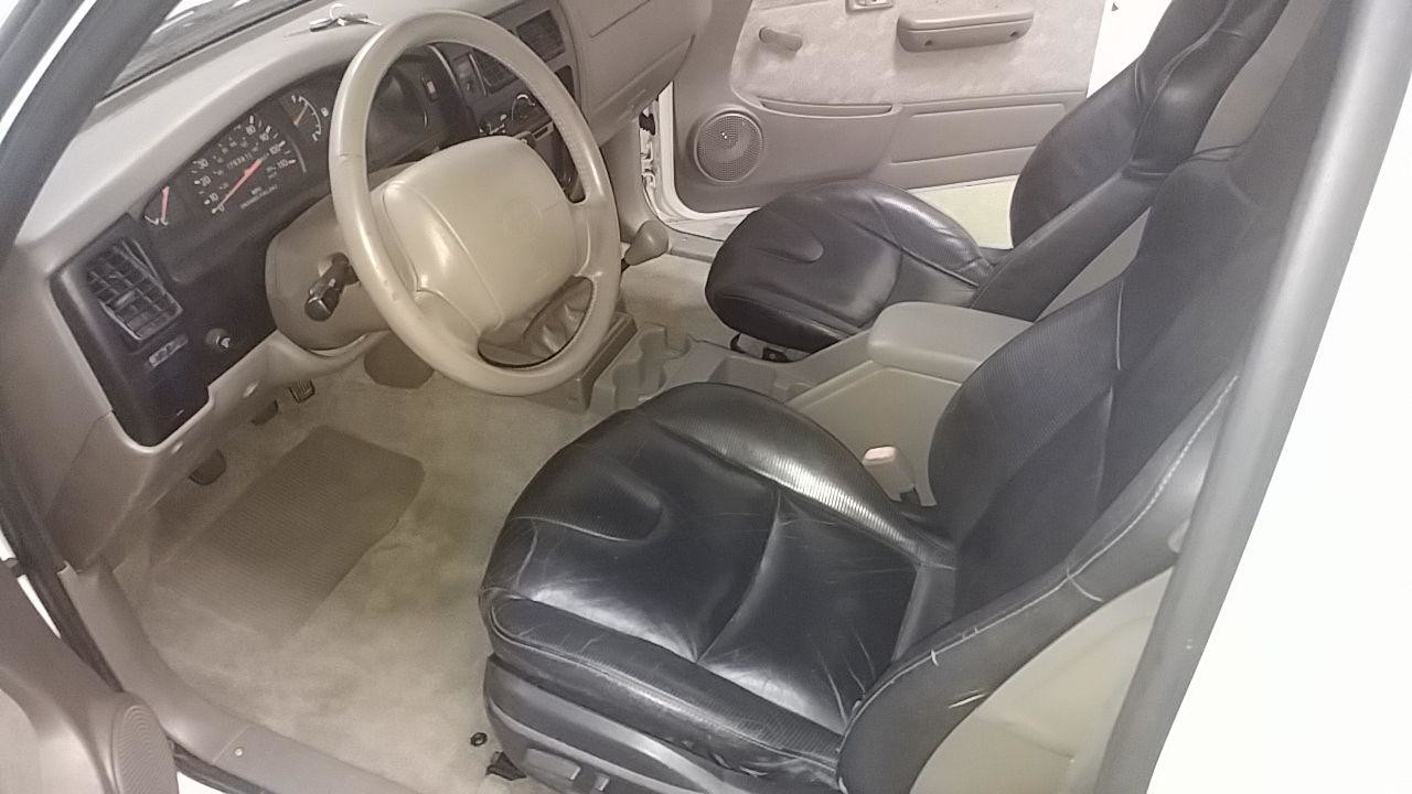 Toyota Tacoma interior