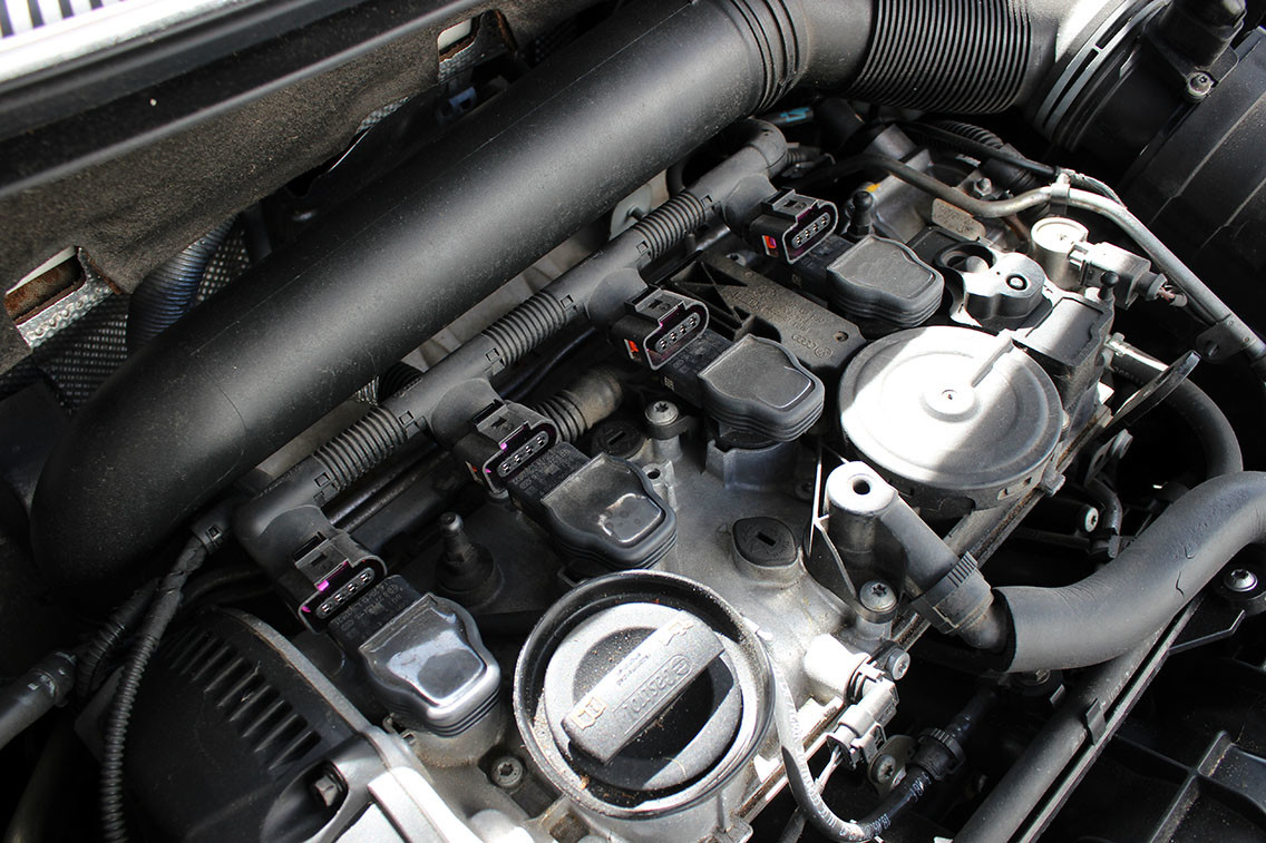 Spark Plug and Ignition Coil replacement | volkswagen | cc | diys | DIY