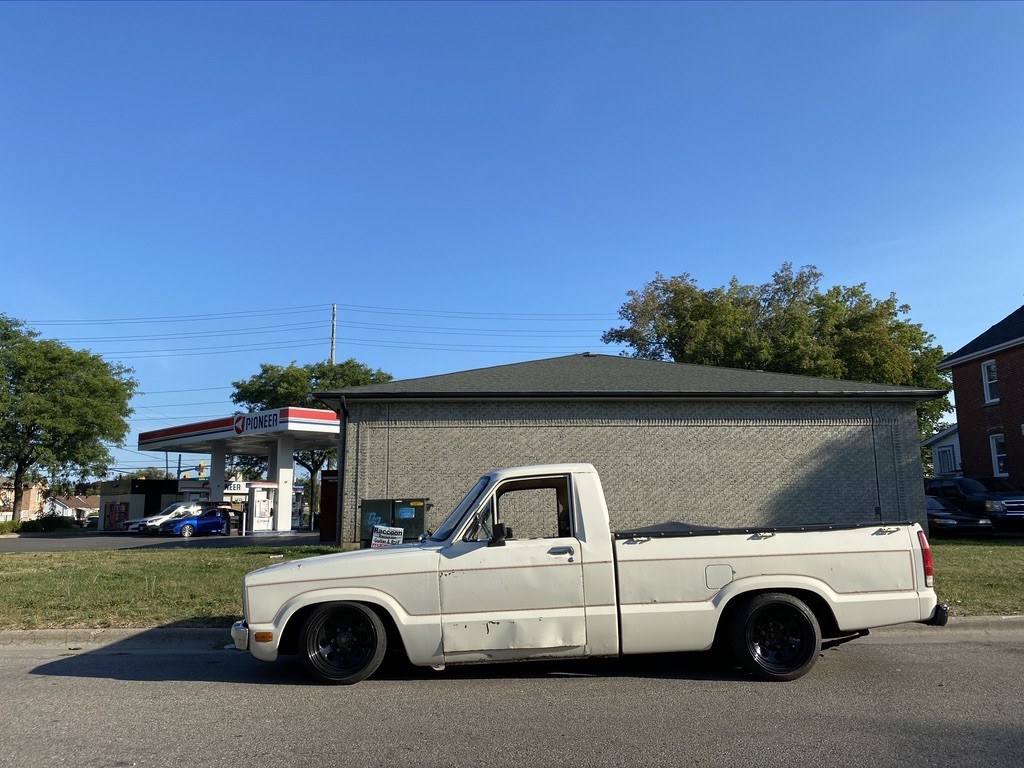 This is why I say I gotta lower the rear more (or raise the front) the rake is just a little too much for my liking. I also ended up dropping the truck off the jack and bending the door bottom *facepalm* so that is another issue I will have to deal with